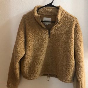 American Eagle Crop Sherpa